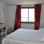 Hotel Les Roches Blanches 3*