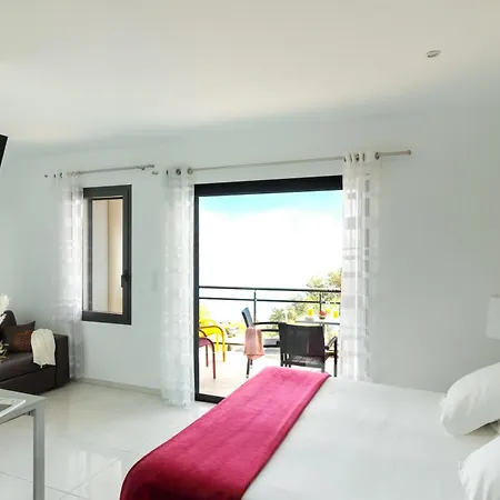 Otel Les Roches Blanches Porto-Vecchio (Corsica)