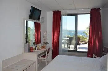 罗切布兰切酒店 维琪奥港