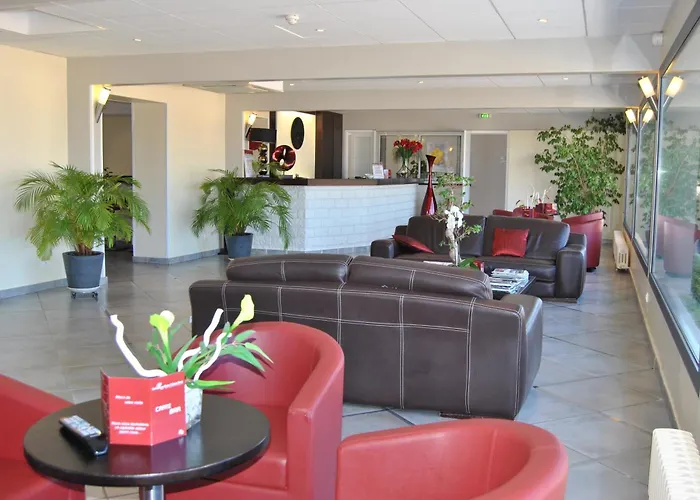 罗切布兰切酒店 酒店