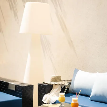 罗切布兰切酒店 3* 维琪奥港