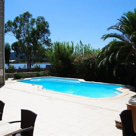 レ ロシュ ブランシュ