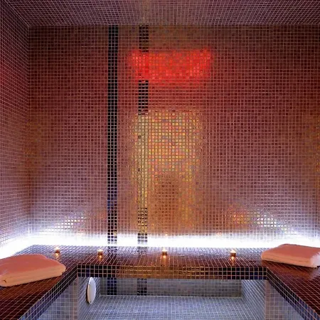 ホテル レ ロシュ ブランシュ