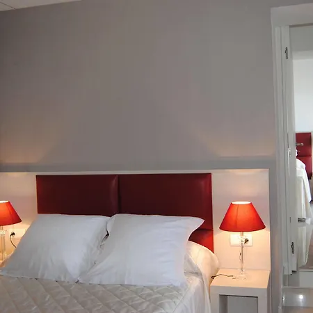 Les Roches Blanches 3*