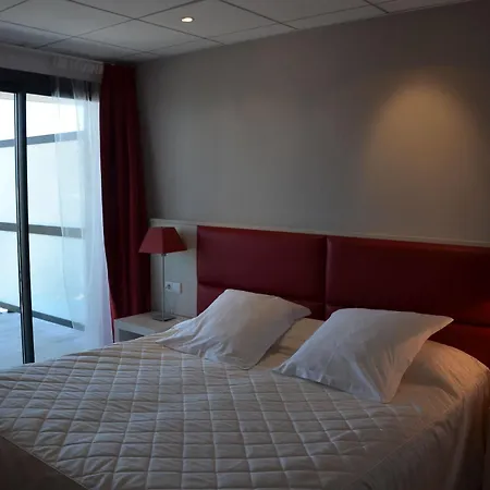 Otel Les Roches Blanches Porto-Vecchio (Corsica)