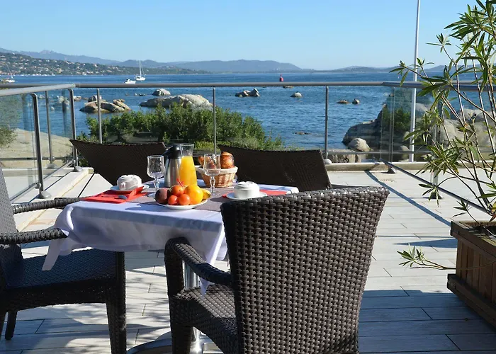 Les Roches Blanches 3*